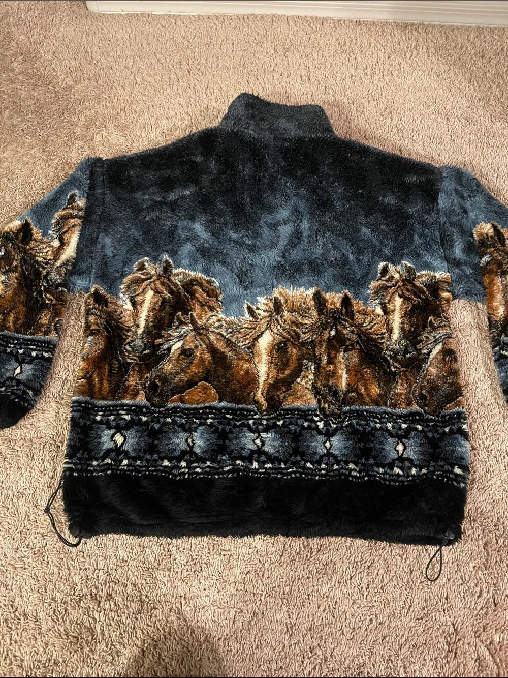VTG 90s Mazmania Sherpa Horse Print Jacket - Black & Brown